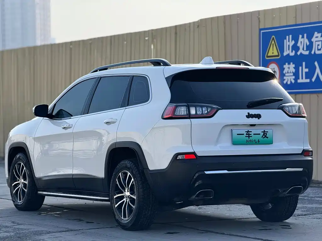 Liberty Light 2019 2.0T 2WD Intelligent Edition National V купить на сайте DeffCars