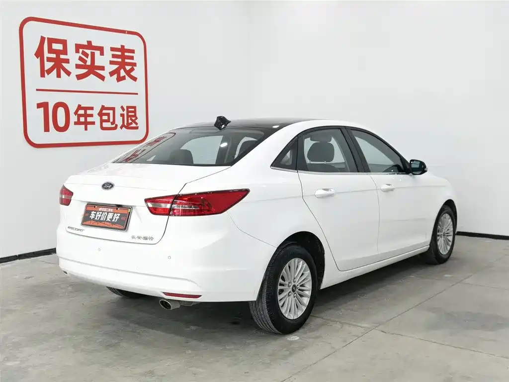 Escort 2017 facelift 1.5L manual comfort type купить на сайте DeffCars