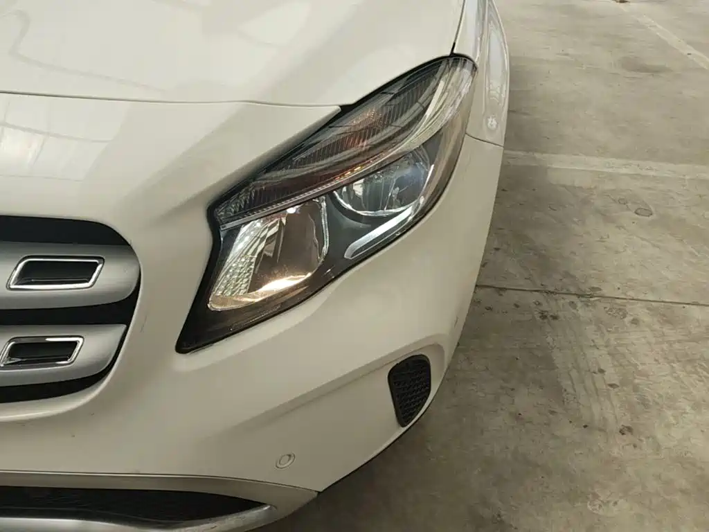 Mercedes-Benz GLA 2018 GLA 200 Dynamic купить на сайте DeffCars