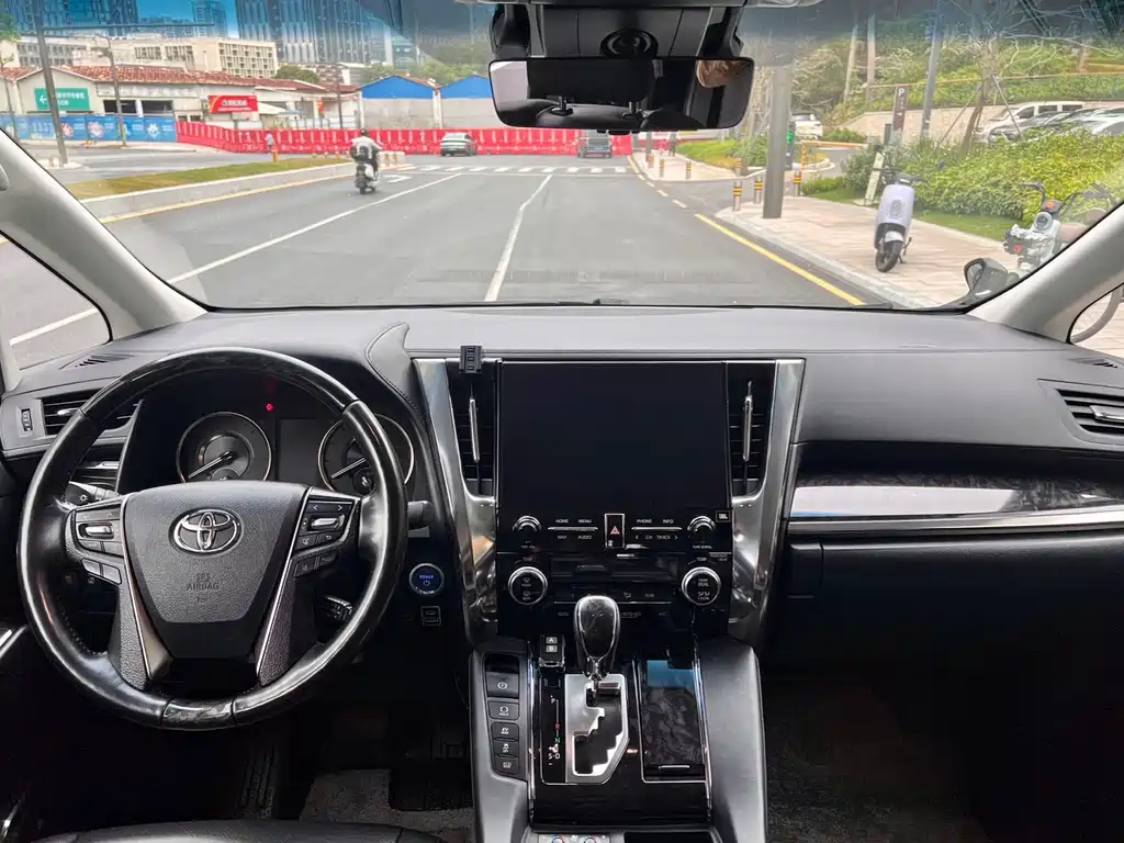 Wilfa 2020 Shuangqing 2.5L HV Deluxe Edition купить на сайте DeffCars