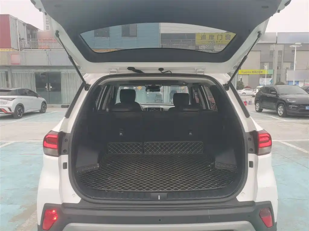 Beijing Hyundai ix35 2019 2.0L automatic two-wheel drive Zhiyong·Enjoy Edition National V купить на сайте DeffCars
