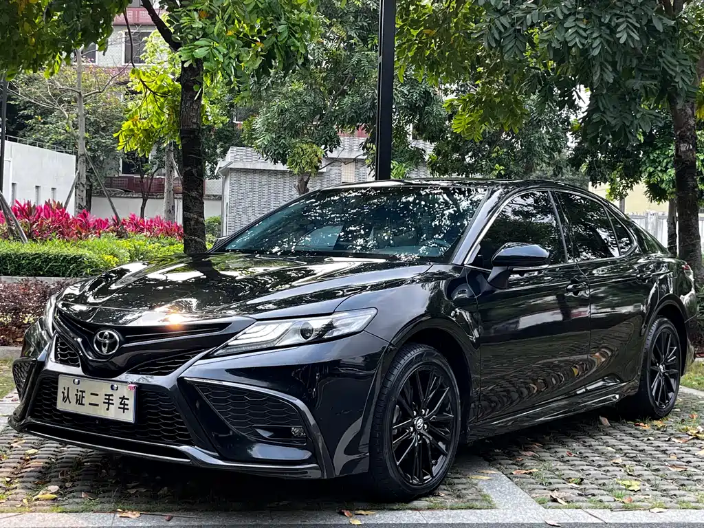 Camry 2023 2.0S Knight Edition купить на сайте DeffCars