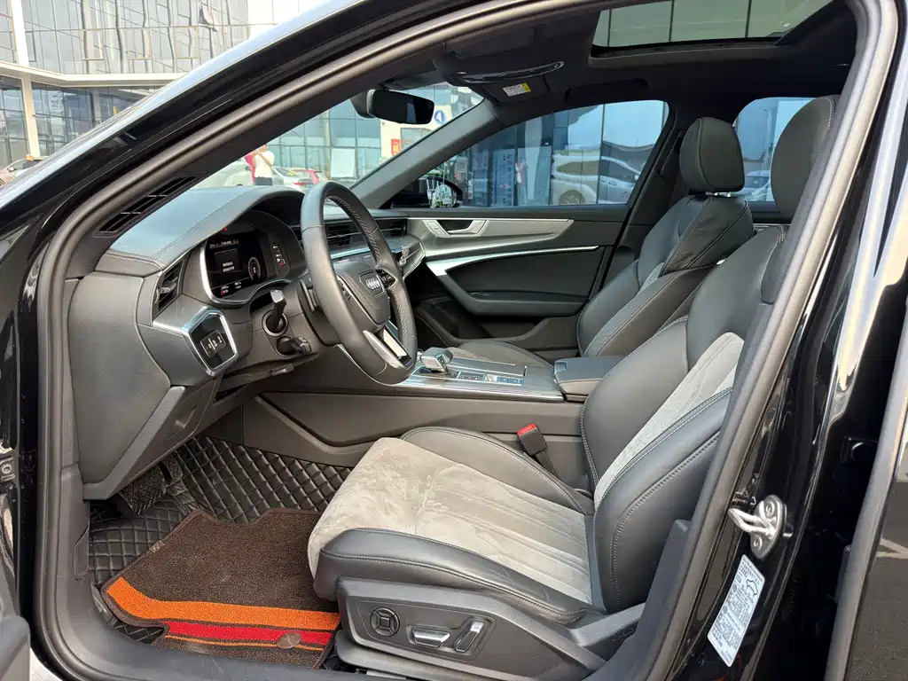 Audi A6L 2024 45 TFSI Premium Dynamic Model купить на сайте DeffCars