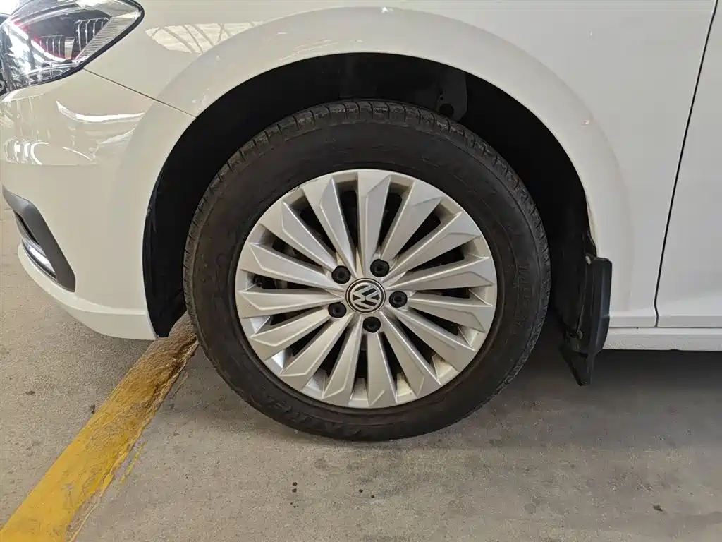 Lavida 2019 280TSI DSG Comfort Edition National VI купить на сайте DeffCars