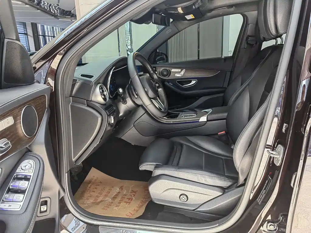 Mercedes-Benz GLC 2022 facelift GLC 300 L 4MATIC dynamic купить на сайте DeffCars