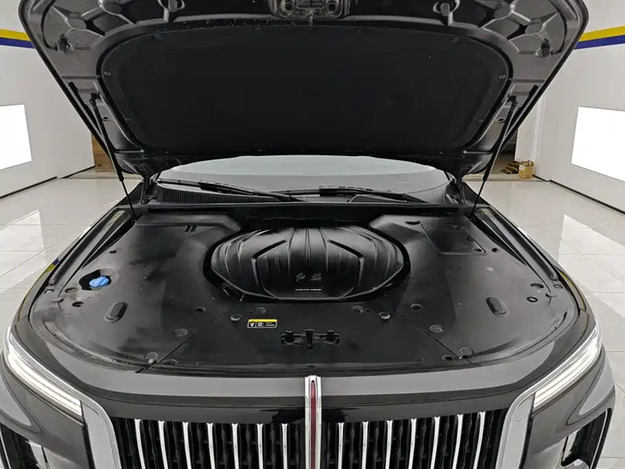 Hongqi H9 2022 2.0T Zhilian Flagship Edition купить на сайте DeffCars