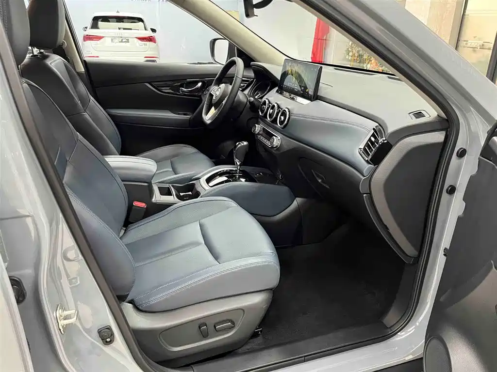 X-Trail 2025 Honor 2.0L Two-wheel Drive Leading Edition купить на сайте DeffCars
