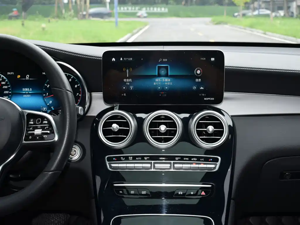 Mercedes-Benz GLC 2021 GLC 260 L 4MATIC Dynamic купить на сайте DeffCars