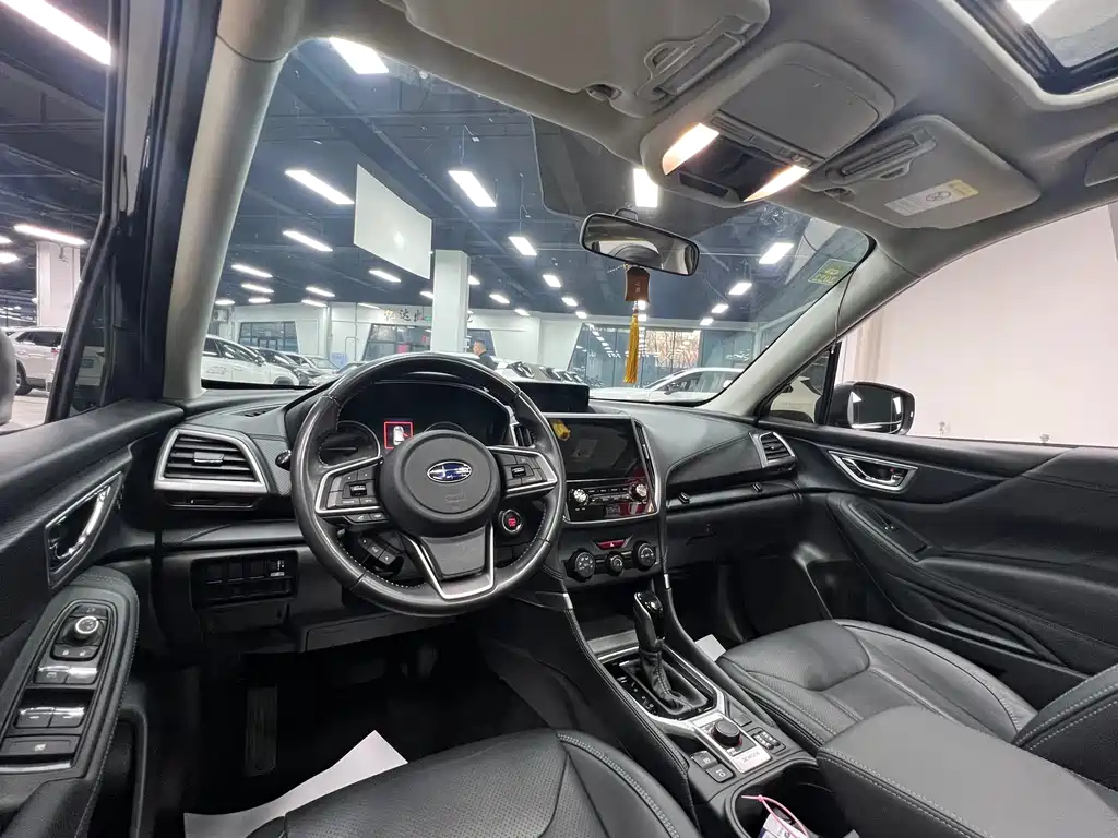 Forester 2020 2.0i Deluxe Edition купить на сайте DeffCars
