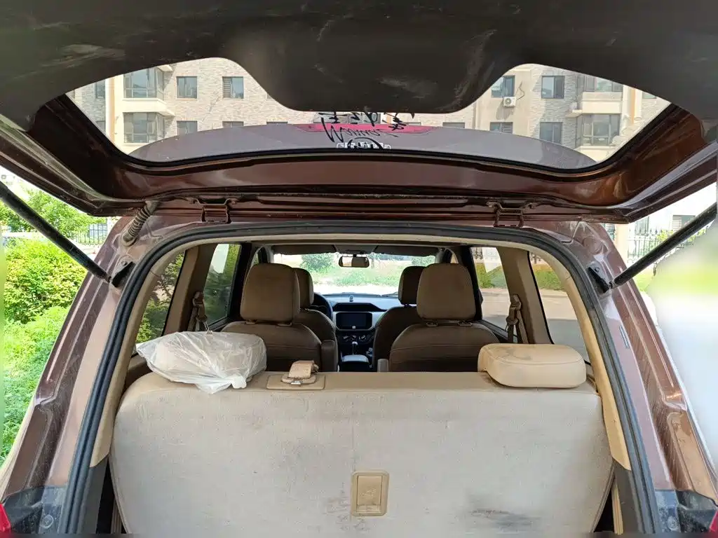 Wuling Hongguang 2018 1.5L S Comfort L2B купить на сайте DeffCars