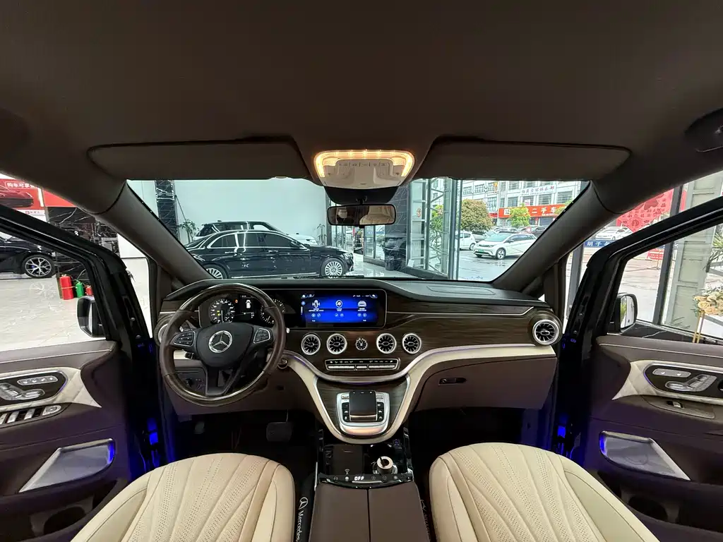 Vito 2023 2.0T Elite Edition 7 seats купить на сайте DeffCars