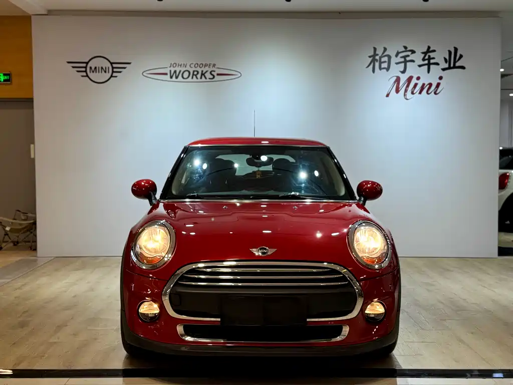 Mini 2016 1.2T one avant-garde купить на сайте DeffCars