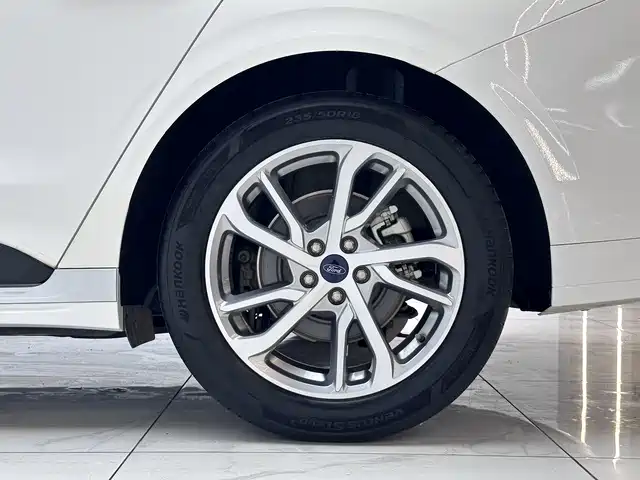 Mondeo 2022 facelift EcoBoost 245 luxury model купить на сайте DeffCars