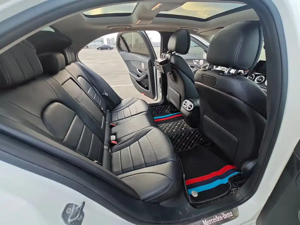 Mercedes C-Class 2016 C 200 L Sport купить на сайте DeffCars