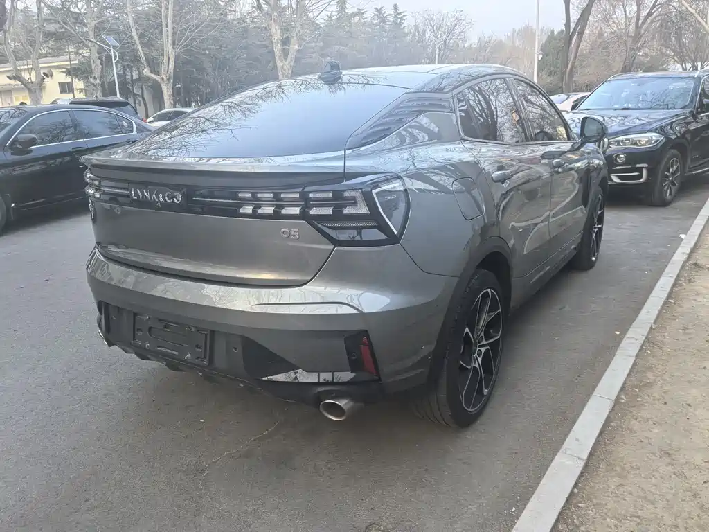 Lynk & Co 05 2020 2.0TD 2WD Yao Plus купить на сайте DeffCars