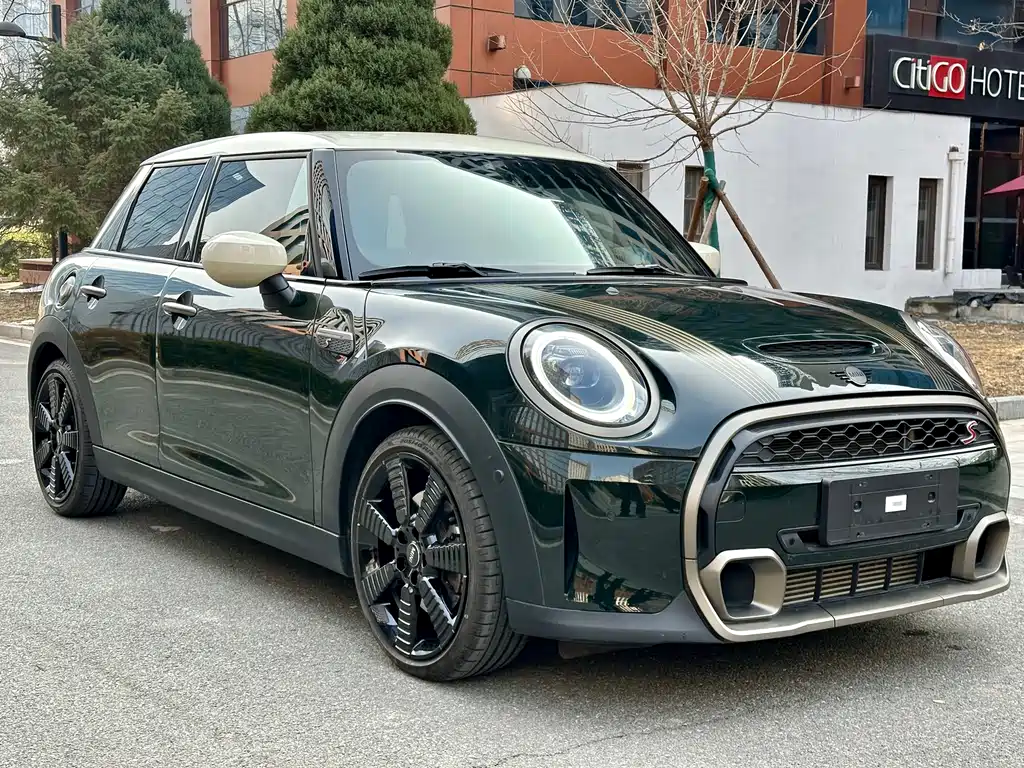 MINI 2022 2.0T COOPER S Obsessive Special Edition Five-door Edition купить на сайте DeffCars