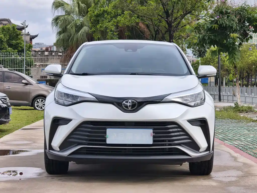 Yize IZOA 2021 2.0L Yixiang Edition купить на сайте DeffCars