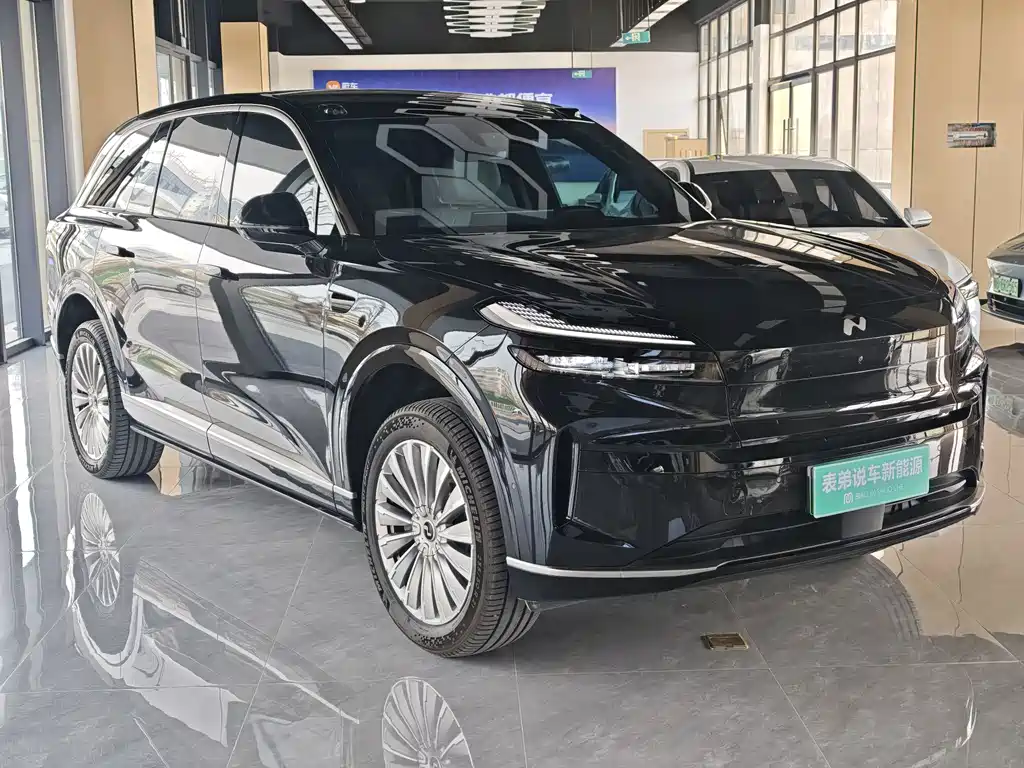 Ledo L90 2025 Ultra six-seater version купить на сайте DeffCars