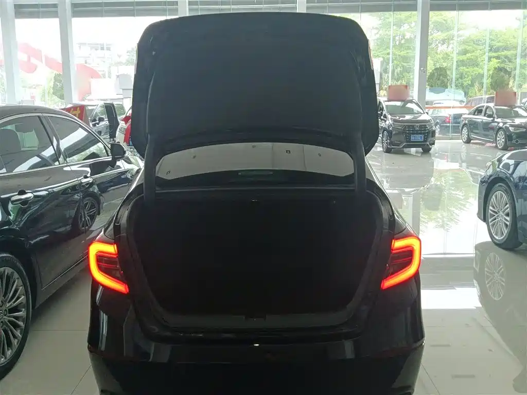 Accord 2022 260TURBO Magic Night Premium Edition купить на сайте DeffCars