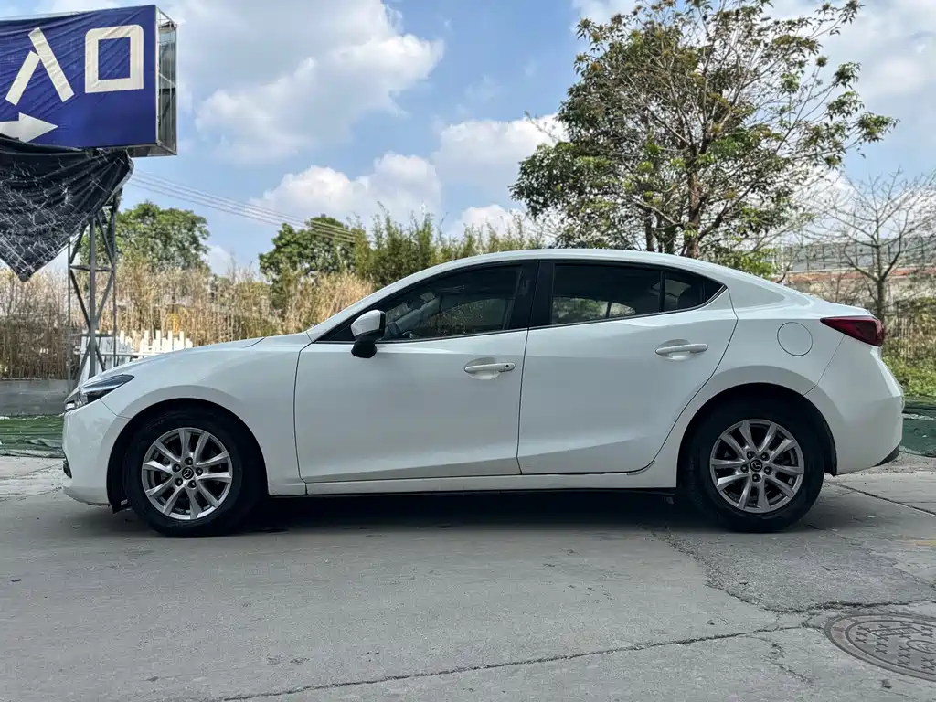 Mazda3 Angkesela 2017 sedan 1.5L automatic luxury model National V купить на сайте DeffCars