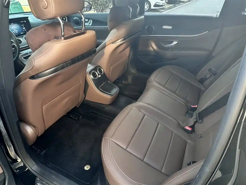 Mercedes-Benz E-Class 2023 facelift E 300 L sporty and stylish купить на сайте DeffCars
