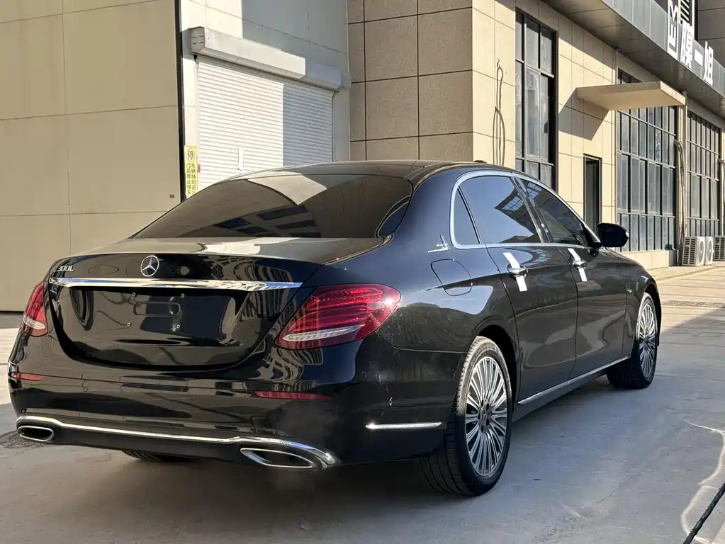 Mercedes-Benz E-Class 2020 Facelift E 300 L Special Edition купить на сайте DeffCars