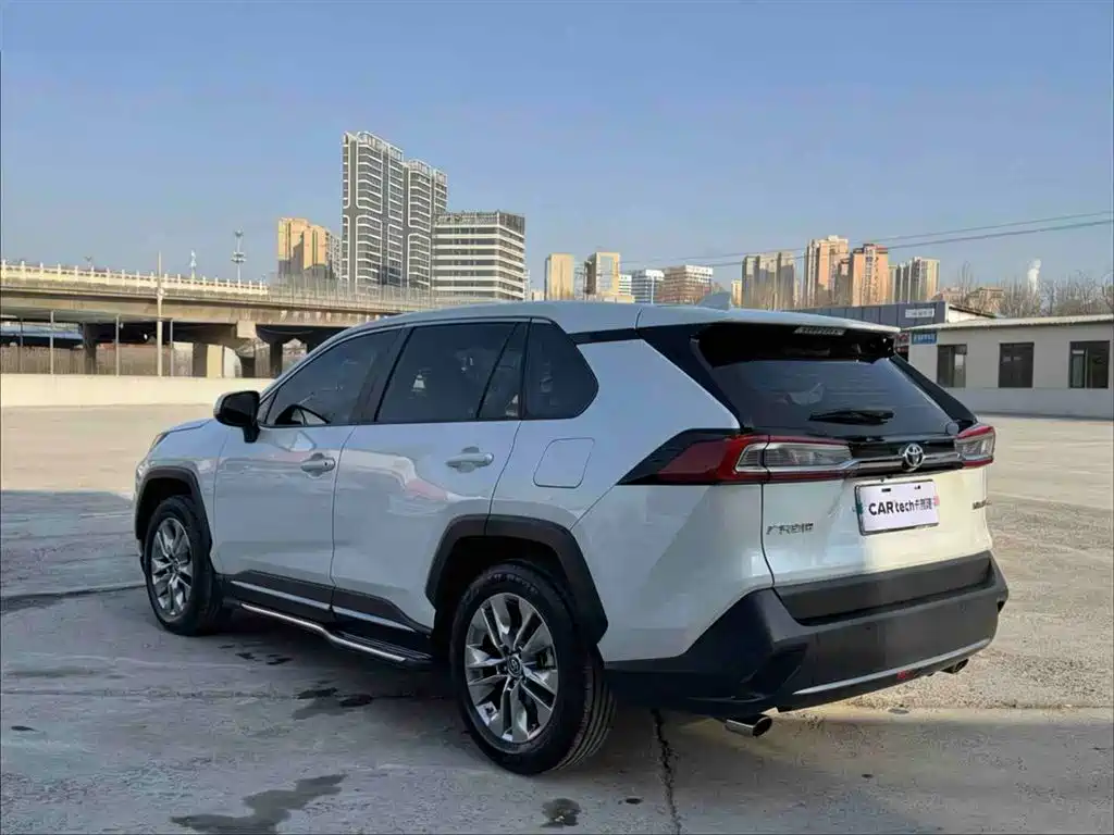 Wilanda 2022 2.0L CVT two-wheel drive luxury version купить на сайте DeffCars