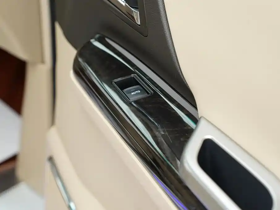 Alfa 2012 3.5L Deluxe Edition купить на сайте DeffCars
