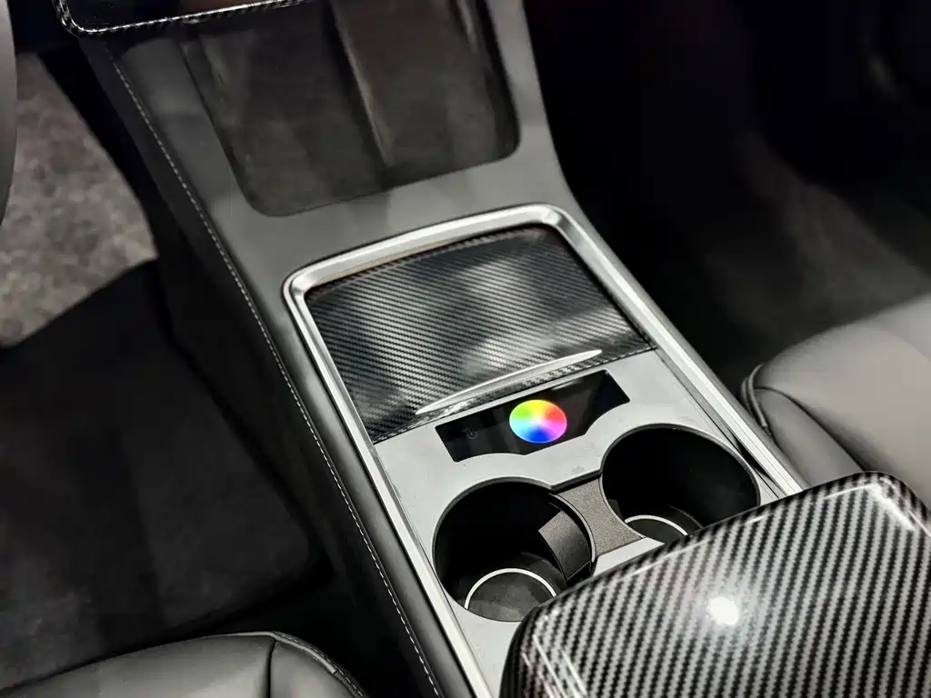 Model 3 2021款 标准续航后驱升级版 3D6 купить на сайте DeffCars