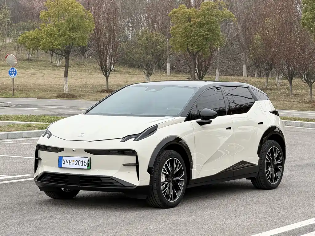 Jikrypton X 2023 rear-wheel drive YOU version 4 seats купить на сайте DeffCars