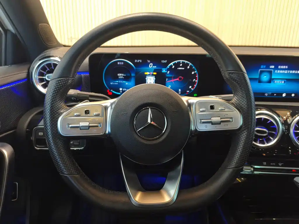 Mercedes-Benz A-Class 2020 Facelift A 200 L Sports Sedan Fashionable купить на сайте DeffCars