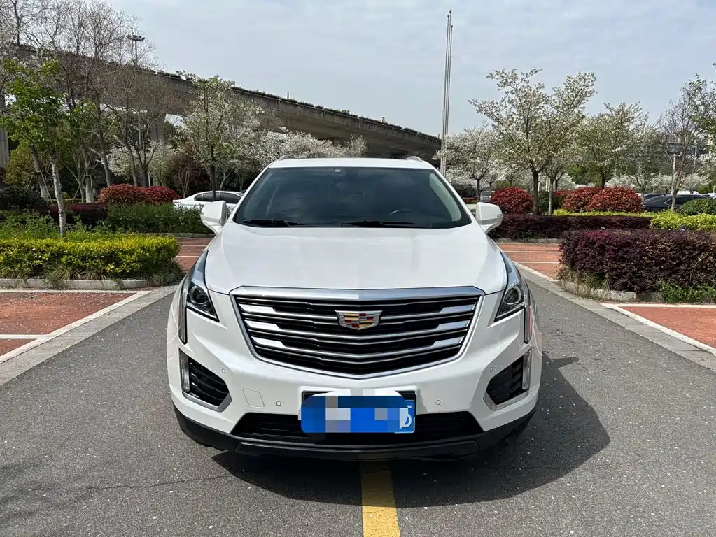 Cadillac XT5 2018 25t Luxury Edition купить на сайте DeffCars