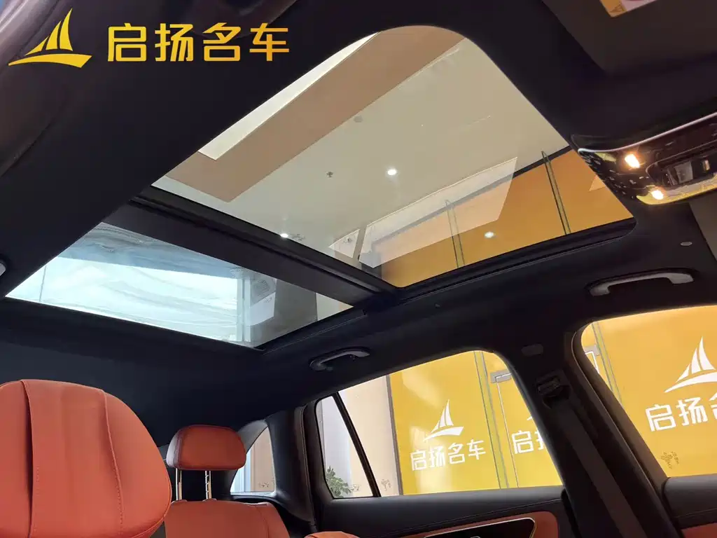 Mercedes-Benz GLC 2024 GLC 300 L 4MATIC luxury model 5 seats купить на сайте DeffCars