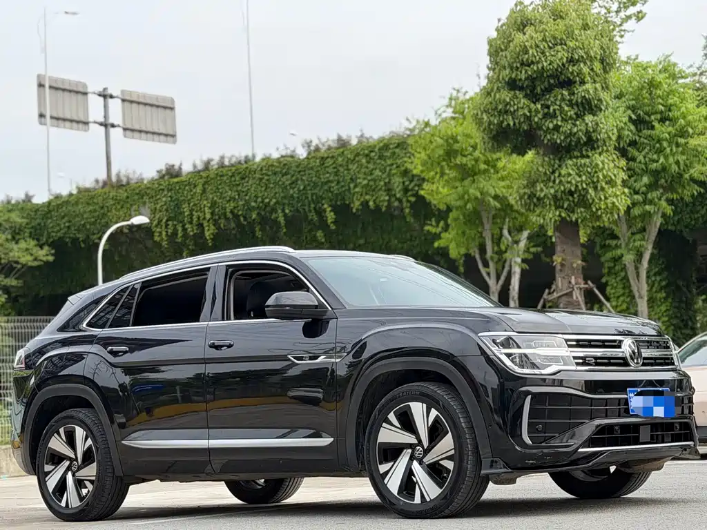 Touron 2023 Touron X 380TSI four-wheel drive exclusive luxury version купить на сайте DeffCars