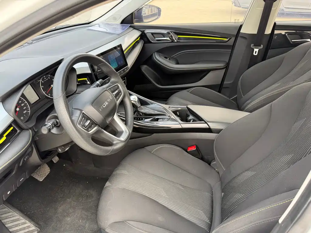 Roewe i5 2021 1.5L CVT Diamond Edition купить на сайте DeffCars