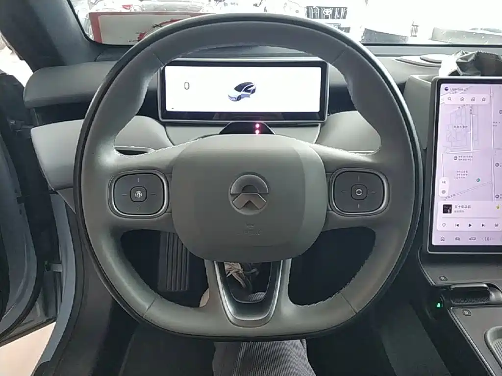 NIO ET5T 2024 model 75kWh Touring купить на сайте DeffCars
