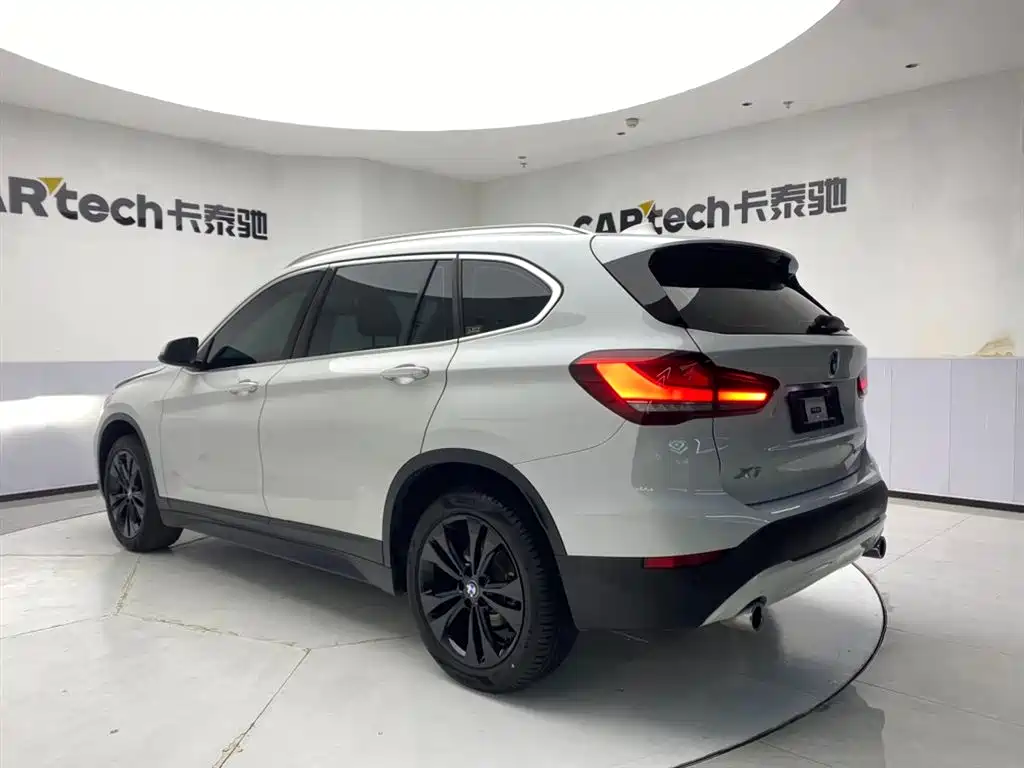 BMW X1 2021 sDrive20Li Fashion Model купить на сайте DeffCars