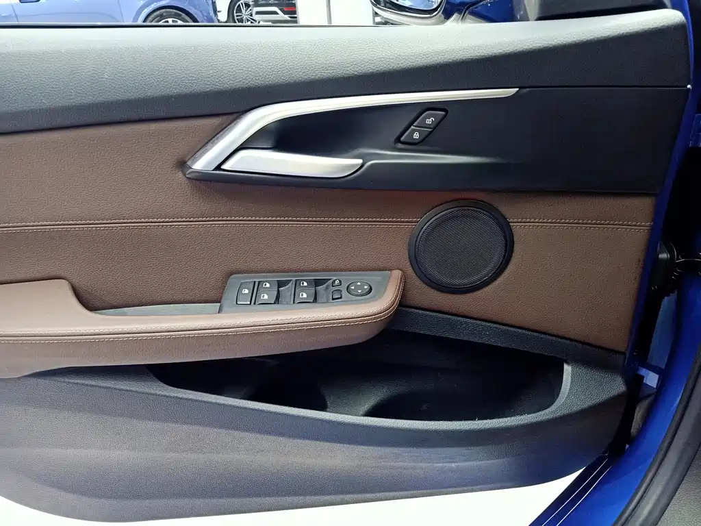 BMW 1 Series 2019 118i M Sports Package купить на сайте DeffCars