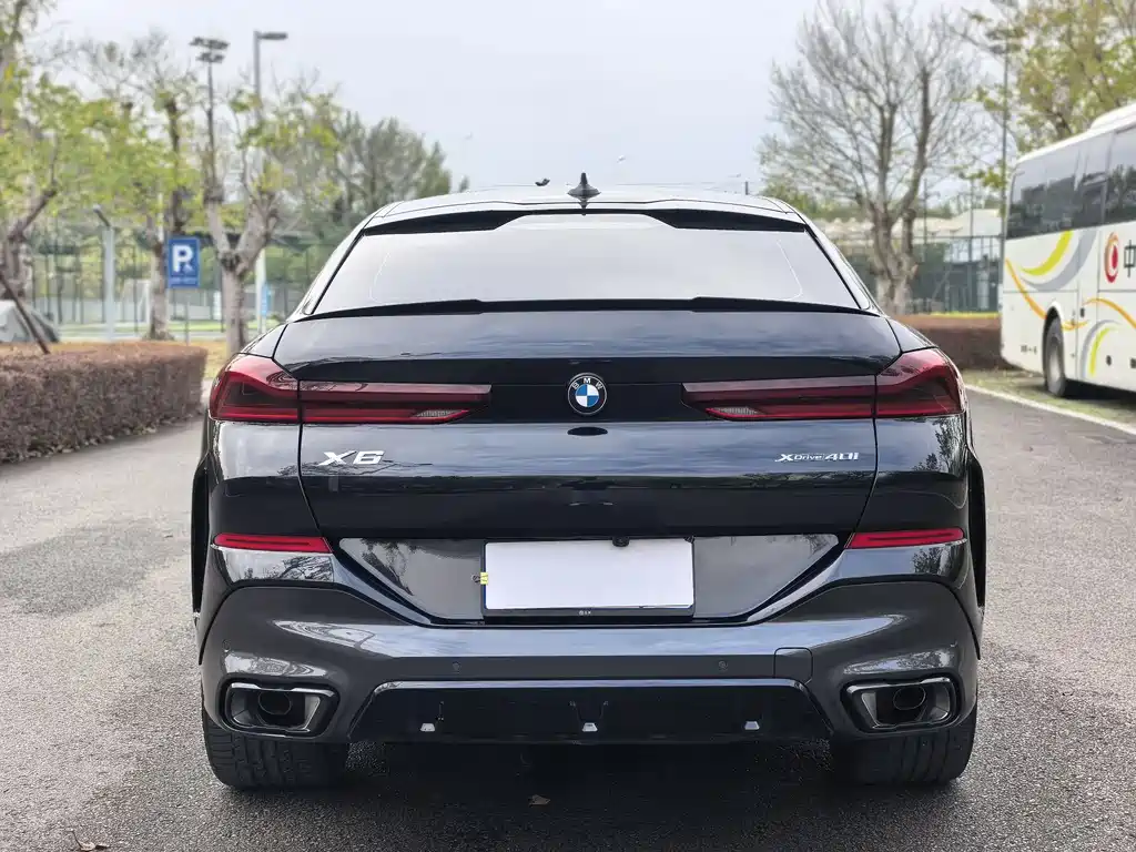 BMW X6 2022 facelift second xDrive40i exclusive M sports package купить на сайте DeffCars