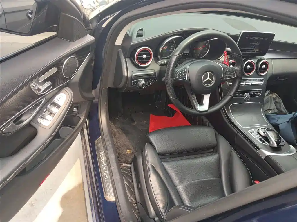 Mercedes-Benz C-Class 2018 C 200 L Sports Edition купить на сайте DeffCars