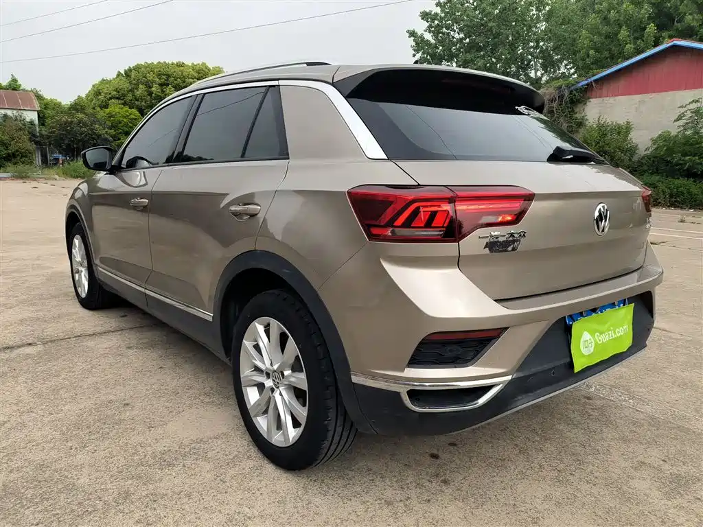 T-ROC 2018 model 230TSI DSG two-wheel drive aggressive model National V купить на сайте DeffCars