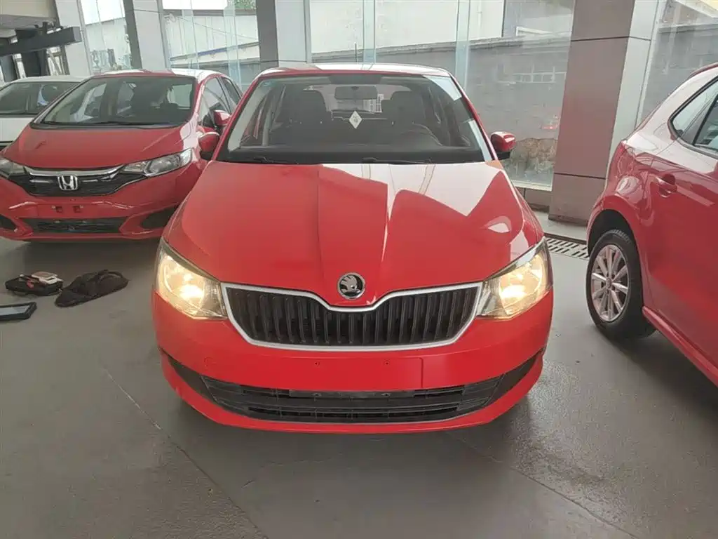 Fabia 2017 1.4L automatic car version купить на сайте DeffCars