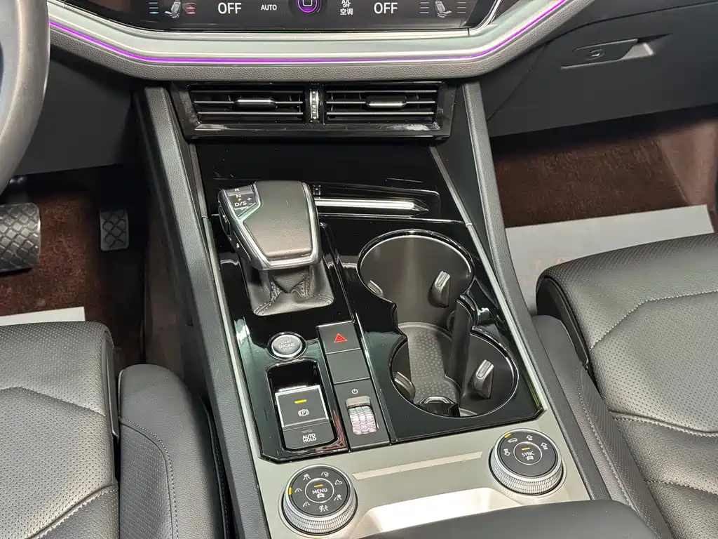 Touareg 2019 3.0TSI Ruifeng Edition National VI купить на сайте DeffCars
