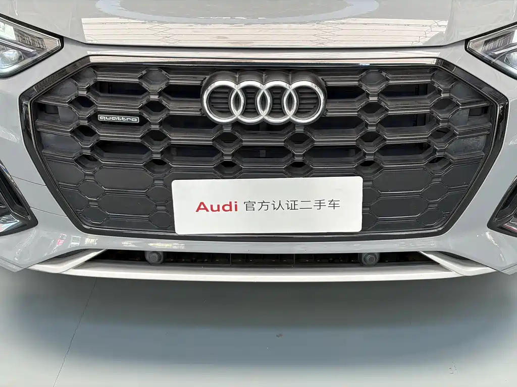 Audi Q5L 2025 40 TFSI luxury and dynamic model купить на сайте DeffCars