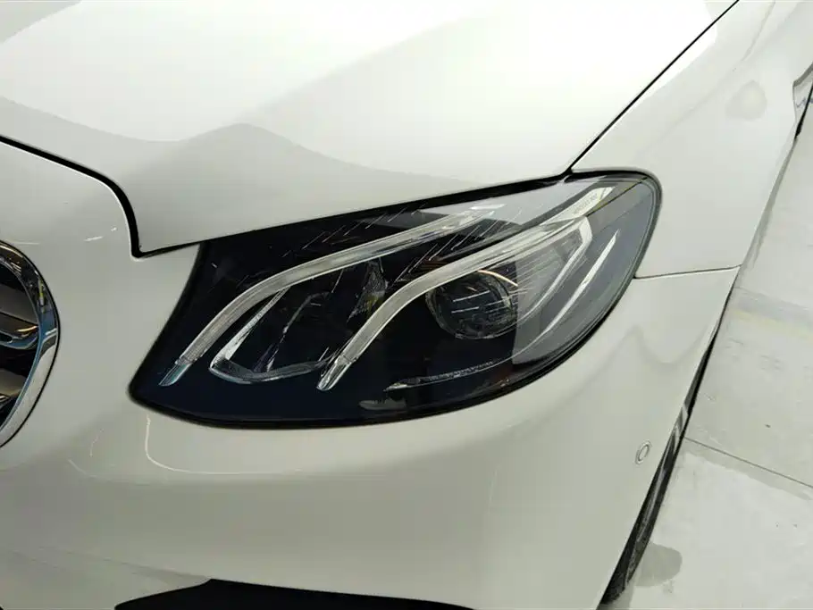 Mercedes-Benz E-Class 2019 E 260 L Sports купить на сайте DeffCars