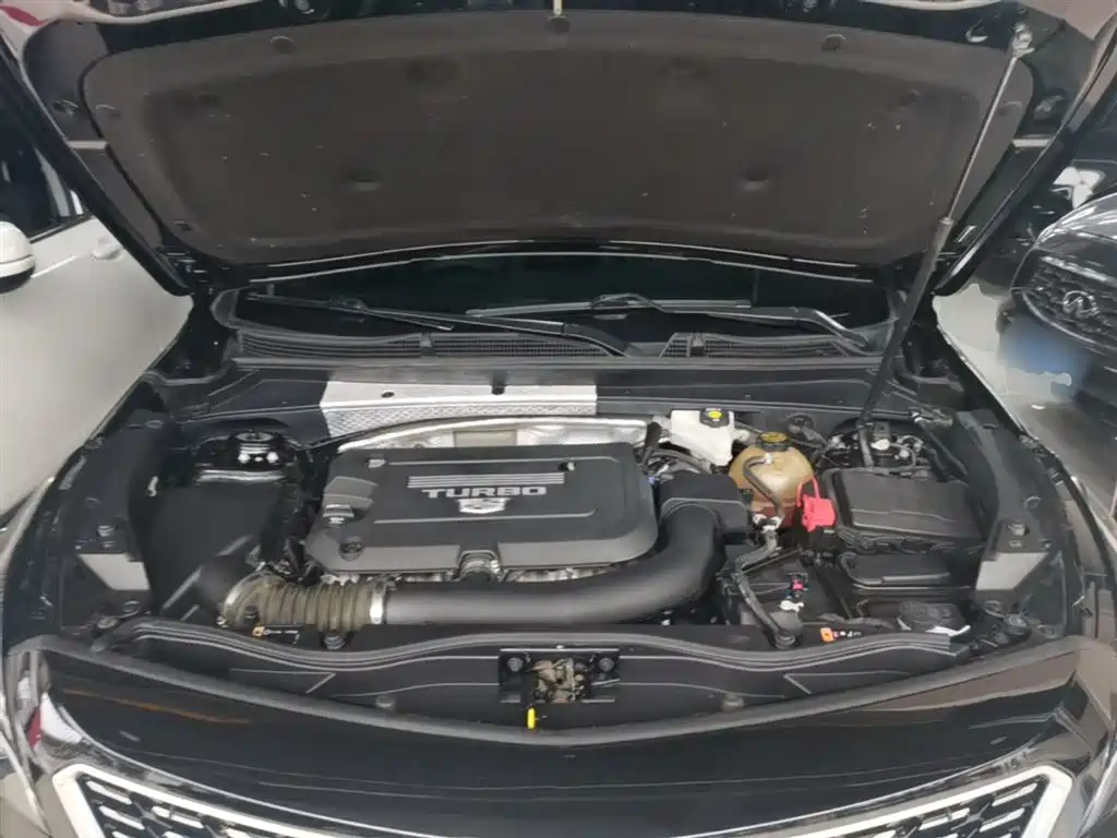 Cadillac XT4 2020 facelift 28T two-wheel drive luxury model купить на сайте DeffCars
