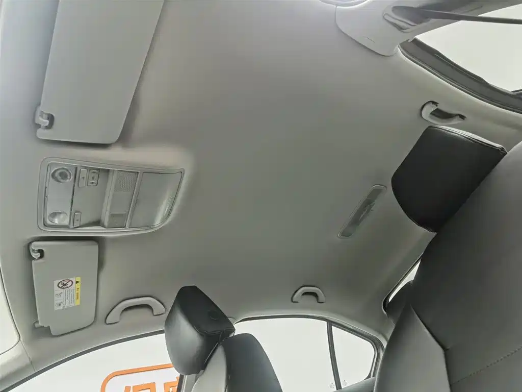 Octavia 2019 1.5L automatic comfort version купить на сайте DeffCars