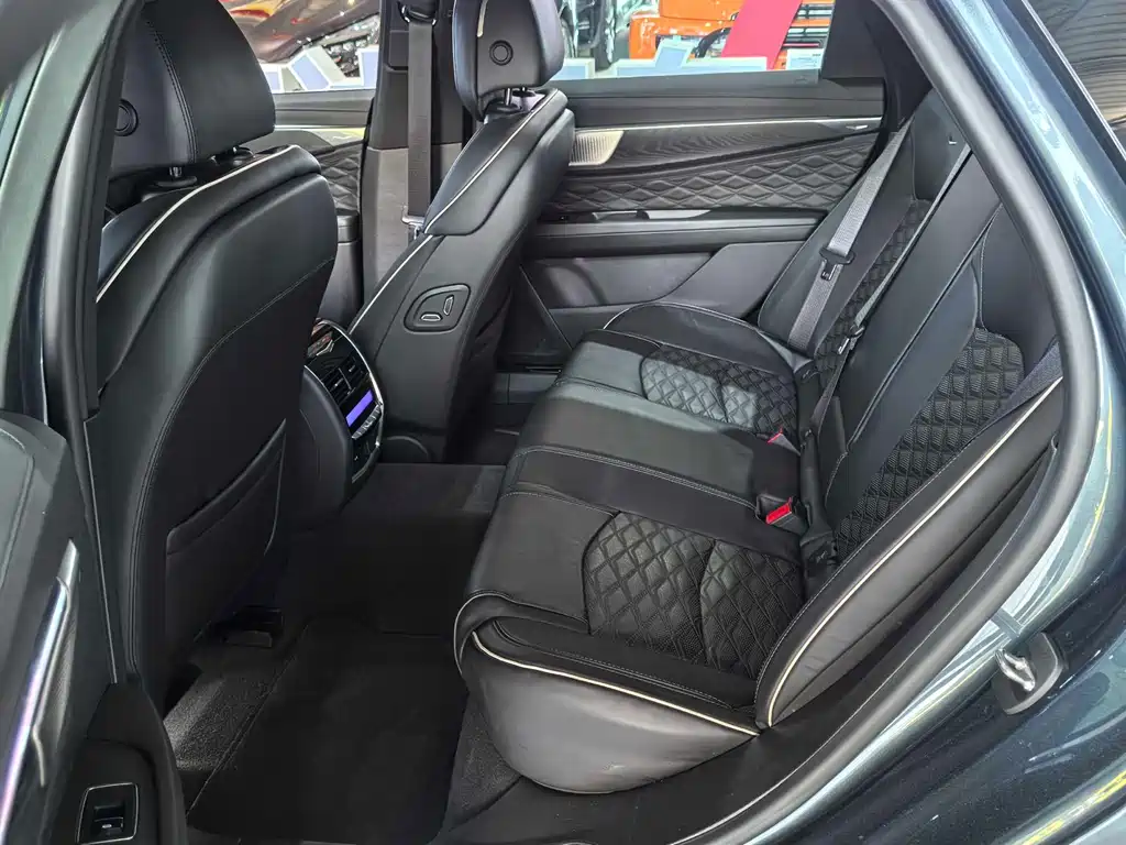 Cadillac CT6 2023 28T Platinum Type купить на сайте DeffCars