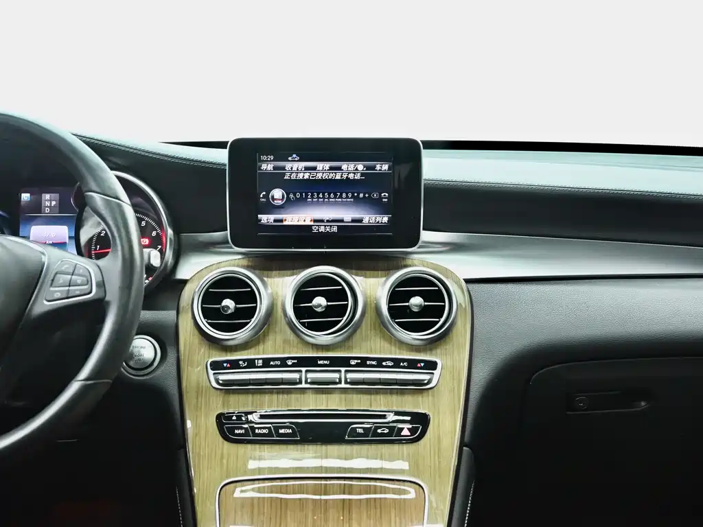 Mercedes-Benz GLC Coupe 2019 GLC 260 4MATIC Coupe SUV купить на сайте DeffCars
