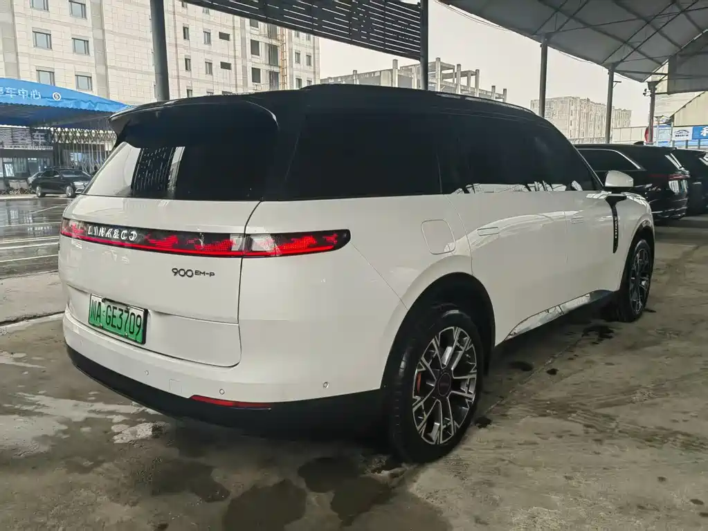 Lynk & Co 900 2025 1.5T Ultra купить на сайте DeffCars